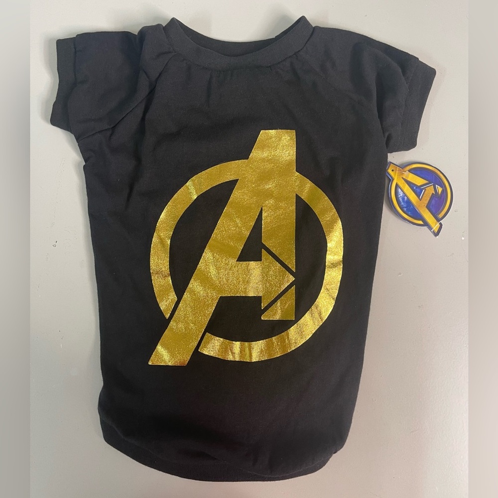 NWT Avengers Foil Badge Dog Tee